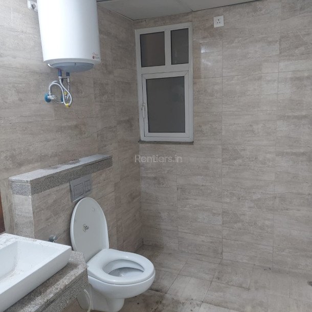 3bhk with servant and study available for Rent in Experion The Heartsong Seactor 108 Gurgaon-14