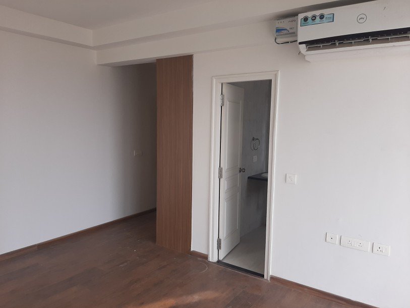 3 BHK Apartment in godrej summit Sector-104 Gurgaon-4