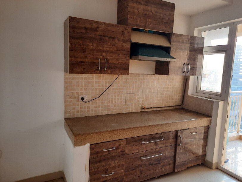 3bhk flat in Emaar gurgaon  greens sector 102 Dwarka expressway gurgaon-4