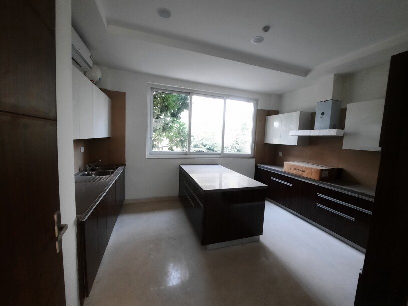 5bhk villa for rent puri Diplomatic greens sector 111 Dwarka expressway gurgaon-2