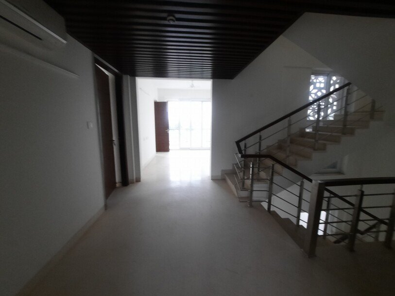 5bhk villa for rent puri Diplomatic greens sector 111 Dwarka expressway gurgaon-12