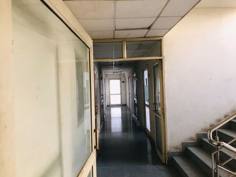 Commercial Office space on Rent-5