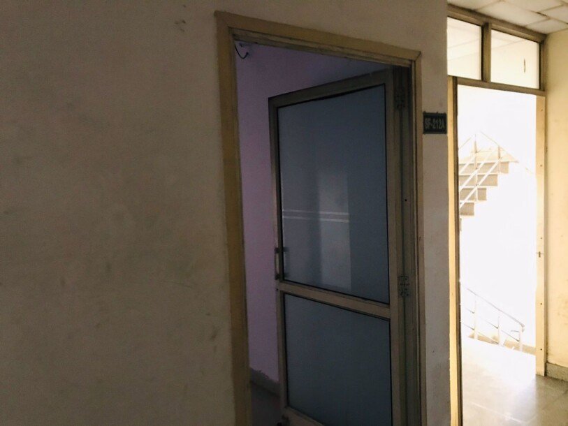 Commercial Office space on Rent-7