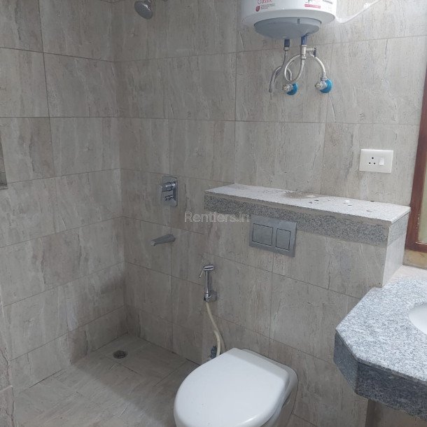 3bhk with servant and study available for Rent in Experion The Heartsong Seactor 108 Gurgaon-10