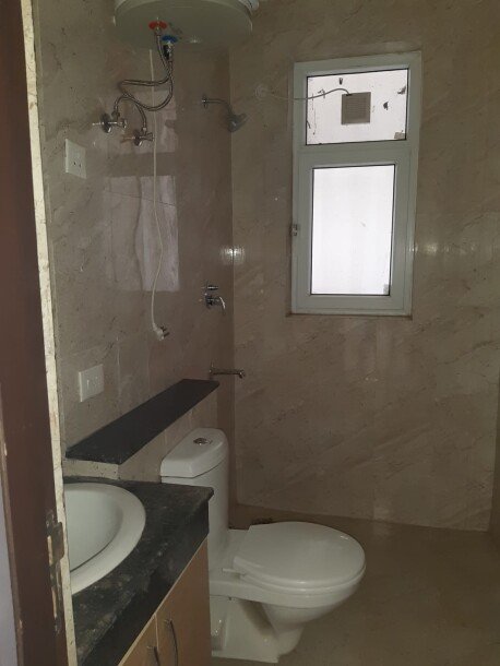 4bhk apartment for rent in Adani Oyster Grande Sector 102 Gurgaon-15
