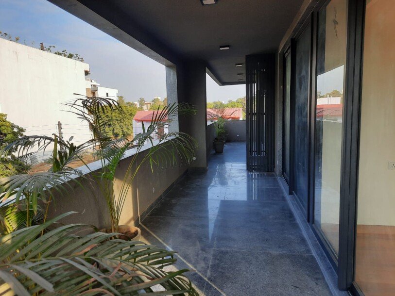 4bhk semifurnished flat in Palam vihar  gurgaon-9