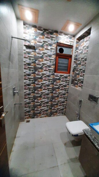 2bhk semifurnished House  in sector 110A gurgaon-15