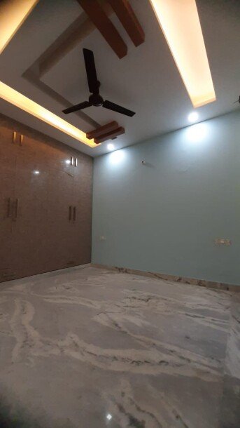 2bhk semifurnished House  in sector 110A gurgaon-16