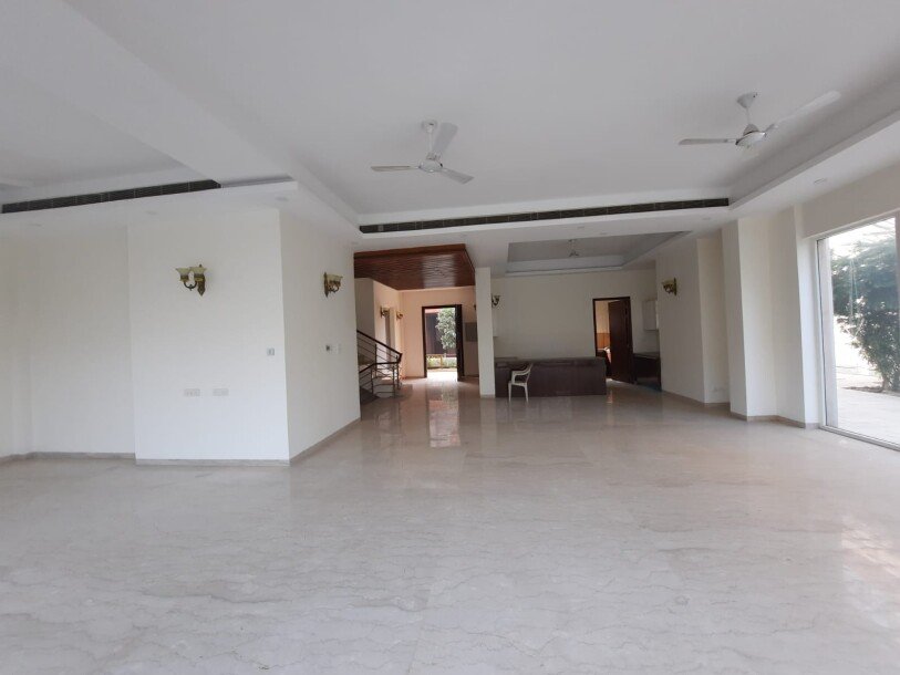 5bhk semifurnished villa in puri Deplomatic greens  sector 111 gurgaon-2