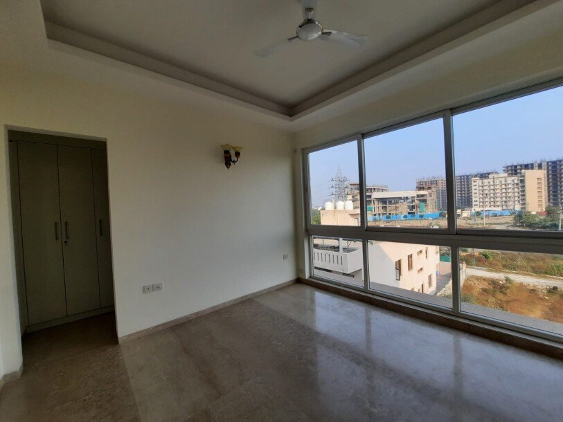 5bhk semifurnished villa in puri Deplomatic greens  sector 111 gurgaon-5