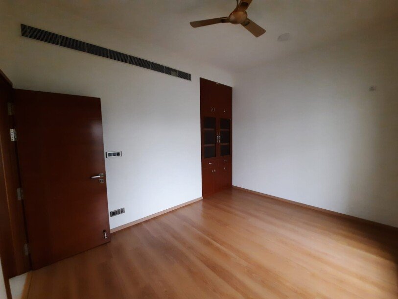 5bhk Independent Villa in Sobha International City Sector 109 Gurgaon-15