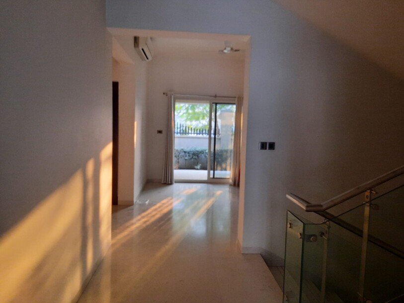 5bhk Independent Villa 270sqyrds in Sobha International City Sector 109 Gurgaon-10