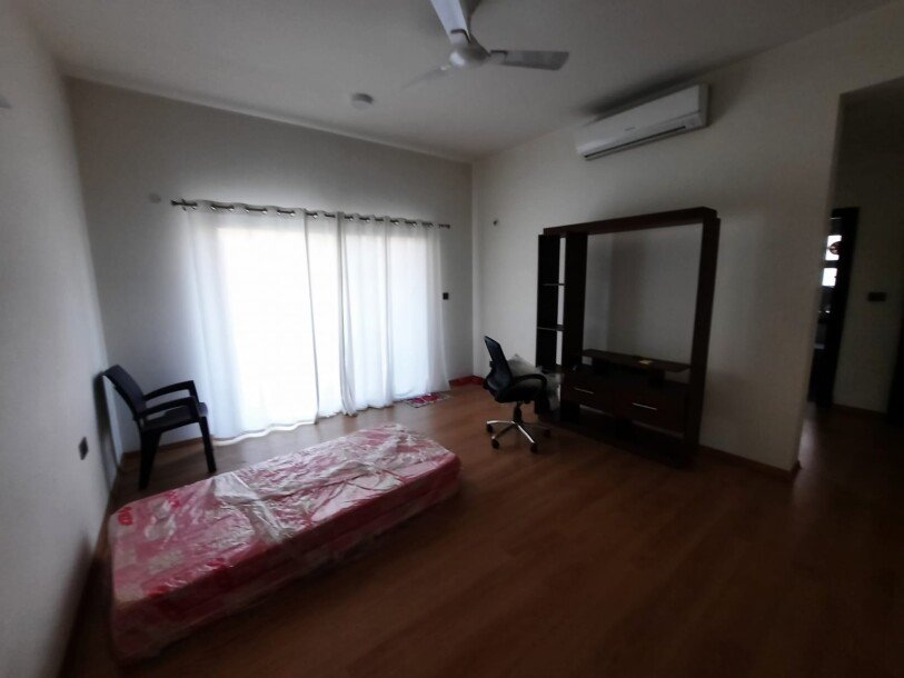 5bhk Independent Villa 270sqyrds in Sobha International City Sector 109 Gurgaon-3