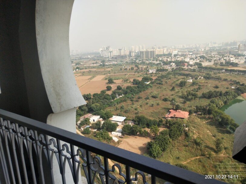 3bhk flat in Dlf regal garden sector 90 gurgaon-4