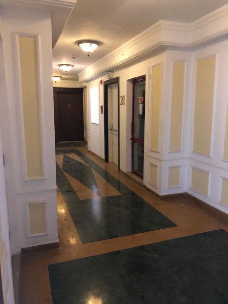 3 bhk apartment in DLF REGAL GARDEN-12
