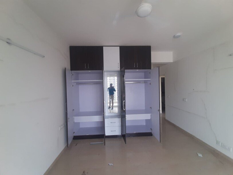 2bhk apartment for rent in Tata La vida sector 113 Gurgaon-7