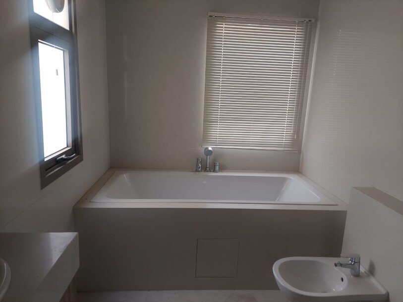 5bhk Independent Villa House for rent in Sobha International City SECTOR 109 GURGAON-16