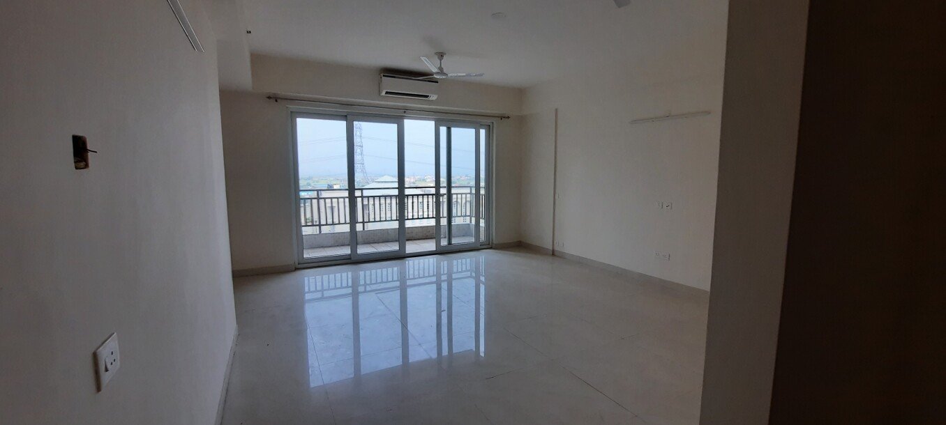 4BHK Apartment in Oyster Grande Sector 102,gurgaon-9