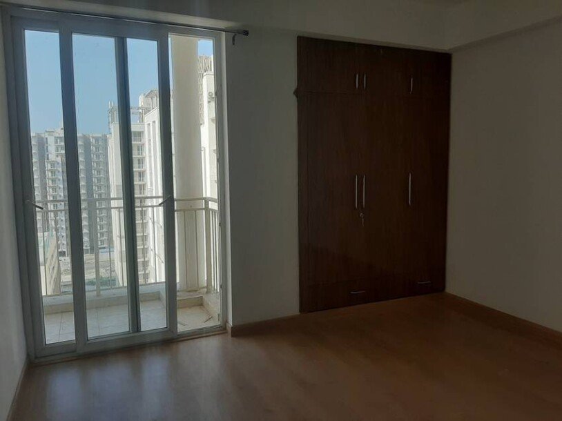 3bhk flat in Emaar gurgaon greens sector 102 gurgaon-1