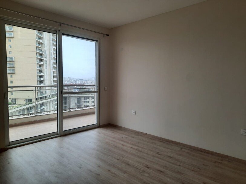 3bhk flat in 3bhk flat in Experian windchants sector 112 Gurgaon-6