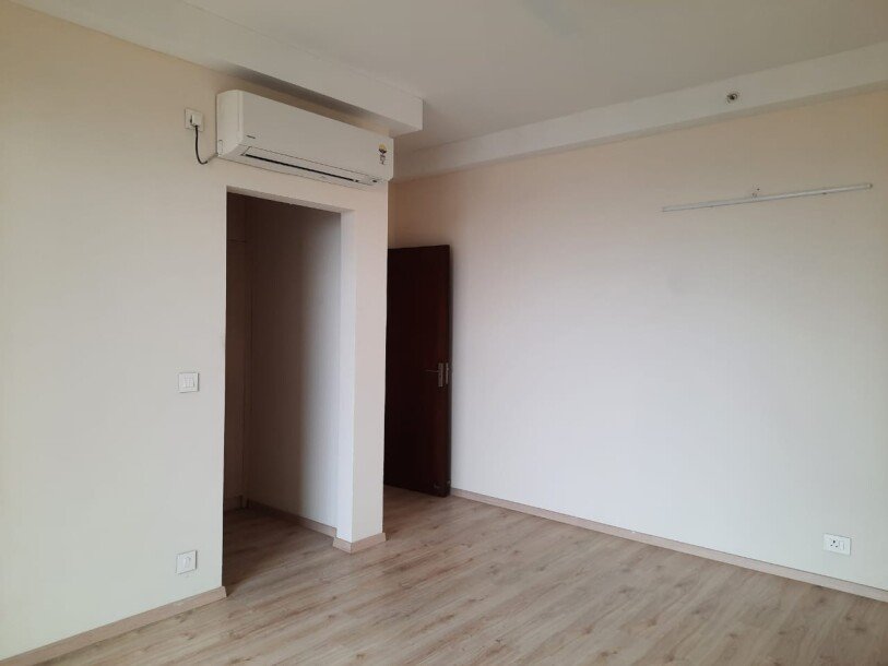 3bhk flat in 3bhk flat in Experian windchants sector 112 Gurgaon-3