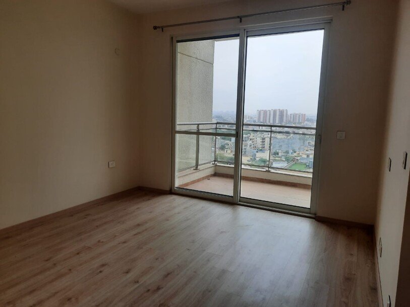 3bhk flat in 3bhk flat in Experian windchants sector 112 Gurgaon-2