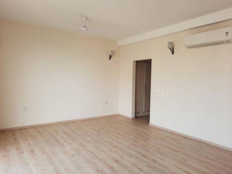 4bhk flat in experion windchants sector 112 gurgaon-3