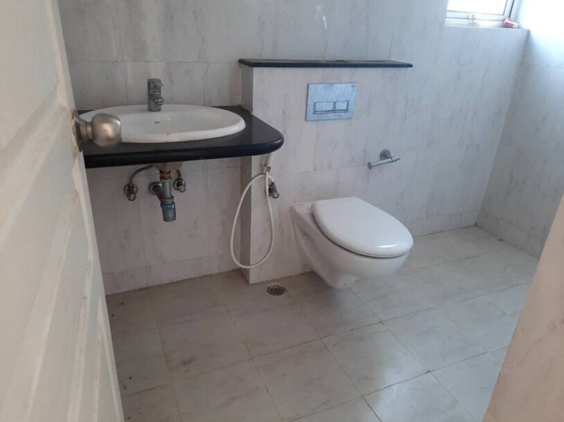 3bhk  flat in Godrej Summit sector 104 gurgaon-8