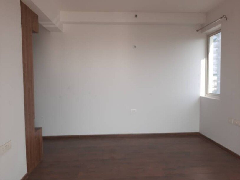 3bhk flat in Godrej Summit sector 104 gurgaon-2