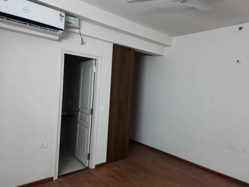 3bhk flat in Godrej Summit sector 104 gurgaon-5
