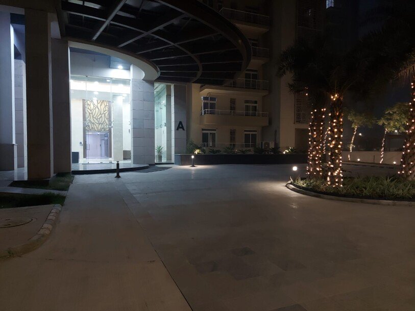 4 BHK Apartment for rent in indiabulls Enigma Sector-110 Gurgaon-1
