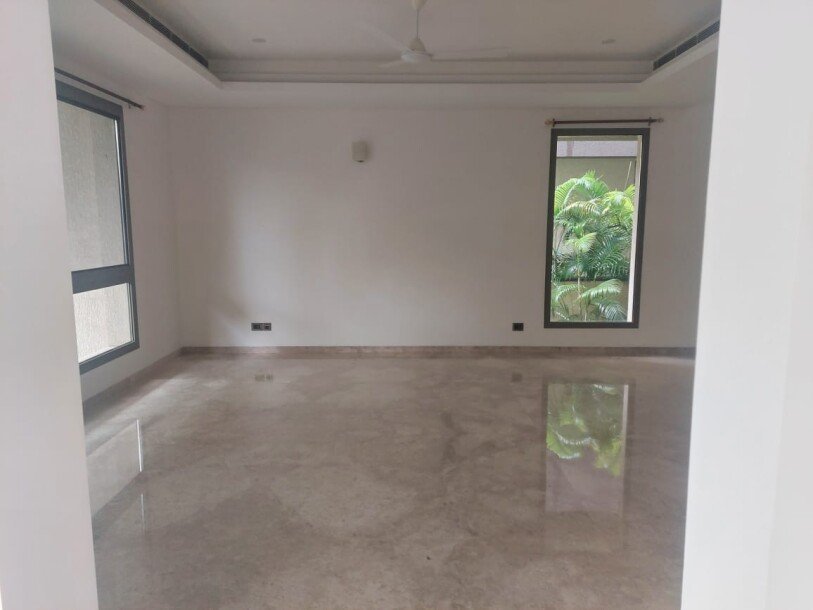 5bhk Independent Villa in Sobha International City Sector 109 Gurgaon-9