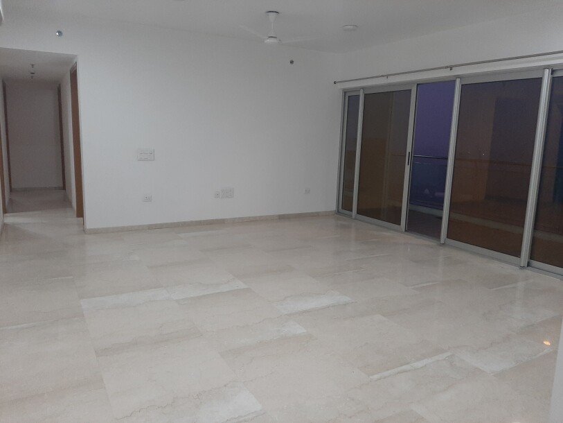 3bhk flat in Tata Gurgaon Gateway sector 112 Gurgaon-11