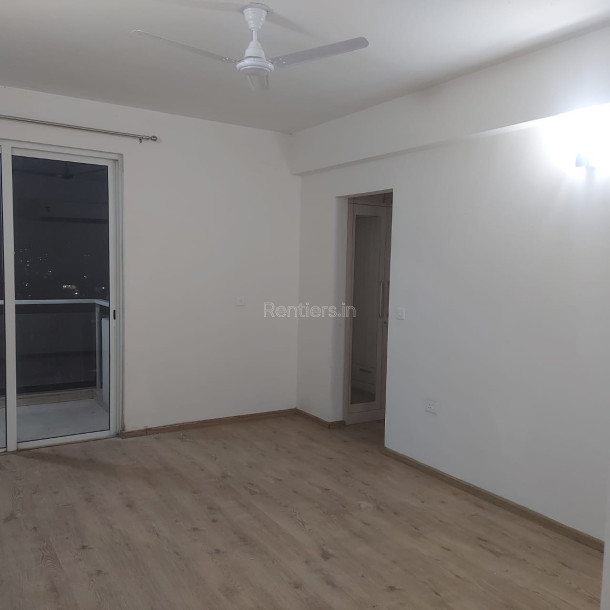 3bhk with servant and study available for Rent in Experion The Heartsong Seactor 108 Gurgaon-17