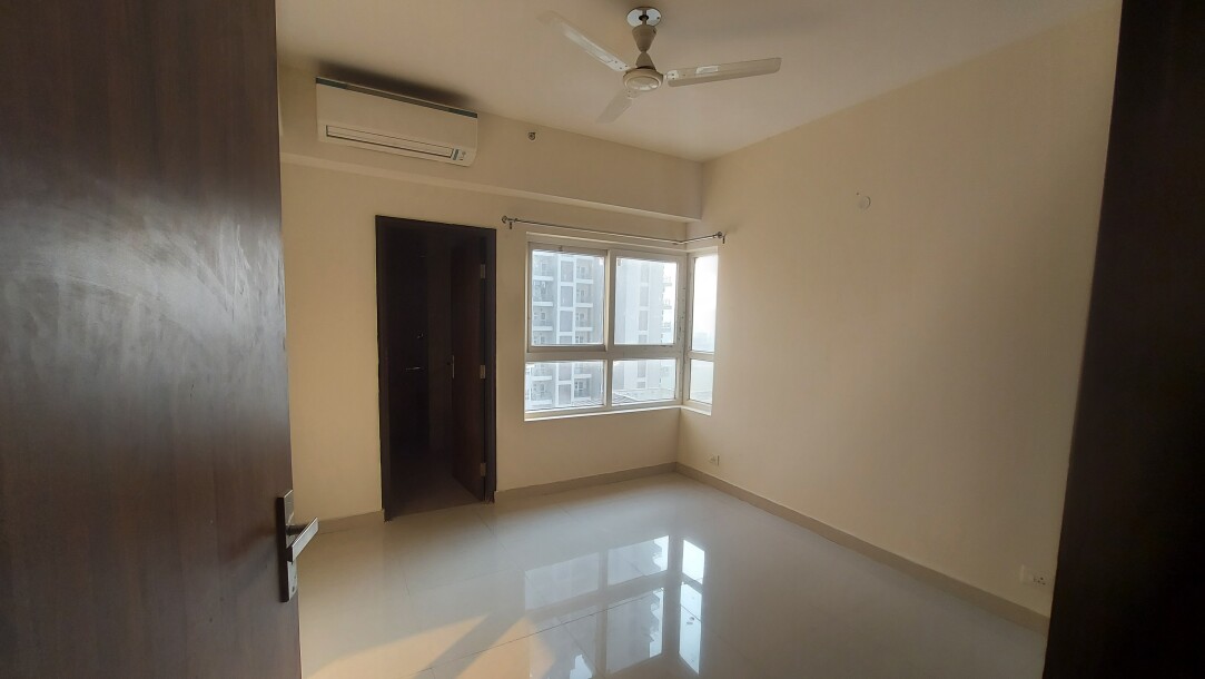 3bhk Apartment in Adani oyster grande Sector 102 Gurgaon-16