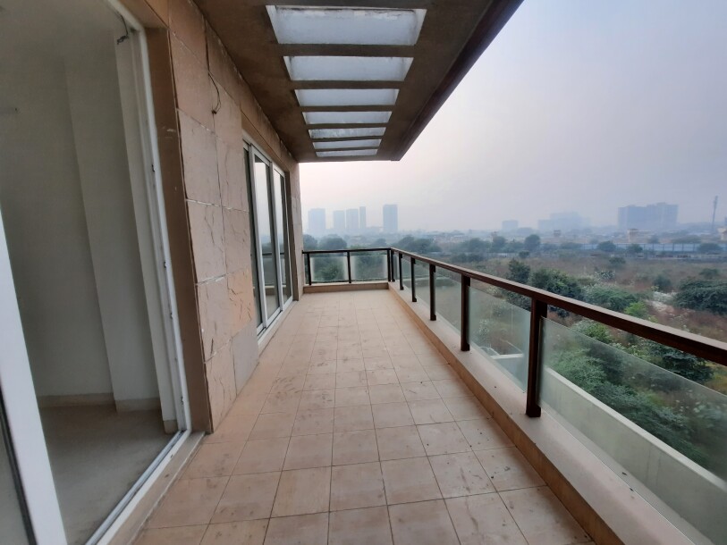 5bhk villa for rent puri Diplomatic greens sector 111 Dwarka expressway gurgaon-14