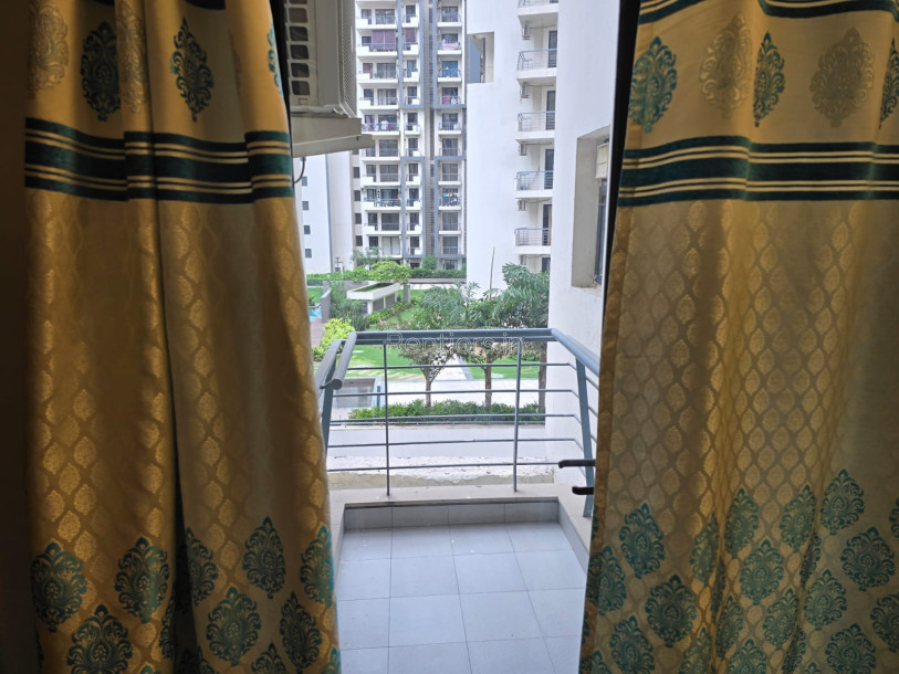 GODREJ OASIS (3 BHK WITH INTERIORS FOR RENT) GURGAON-4