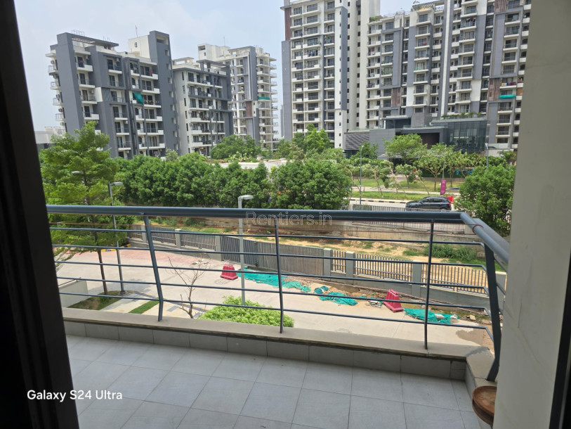 GODREJ OASIS (3 BHK WITH INTERIORS FOR RENT) GURGAON-36