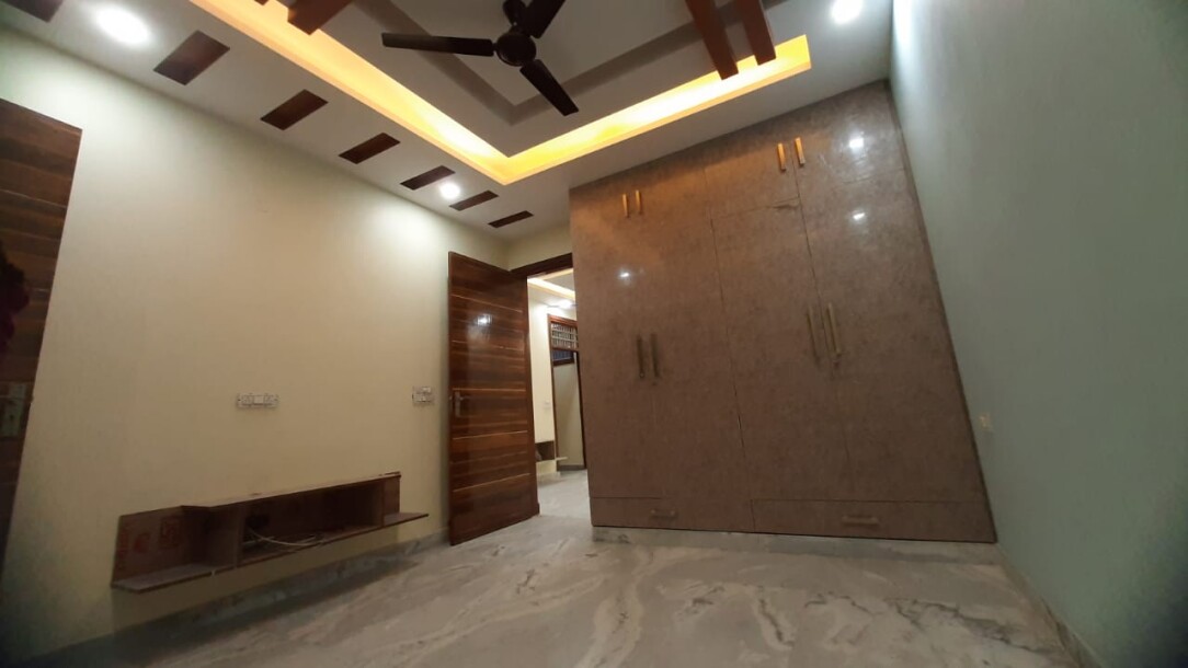 2bhk semifurnished House  in sector 110A gurgaon-2