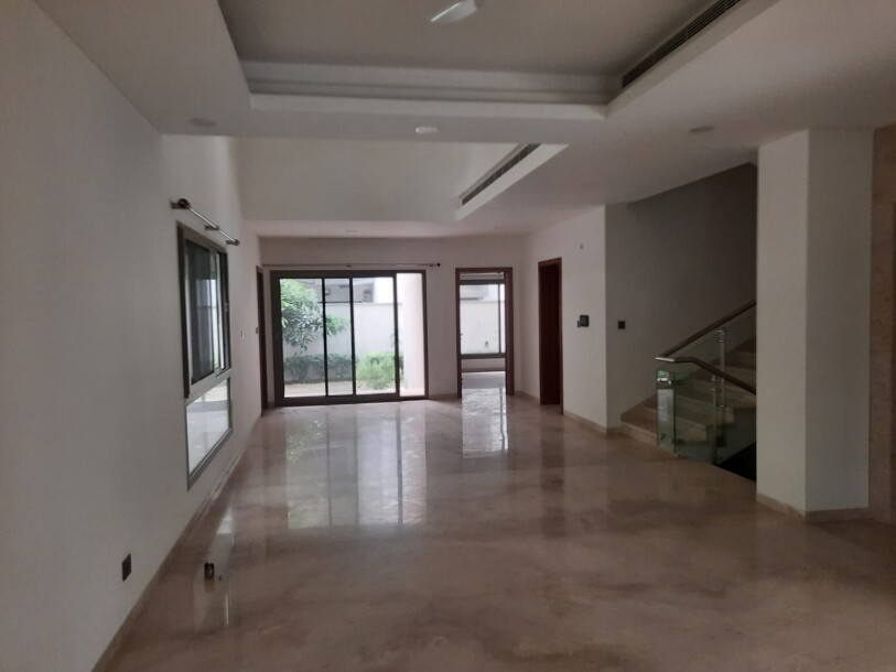 5bhk Independent Villa in Sobha International City Sector 109 Gurgaon-10