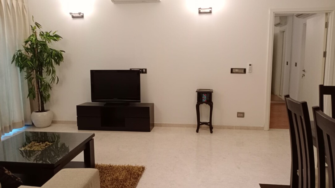 4bhk flat in India Dlf the crest  sector 54 gurgaon-3