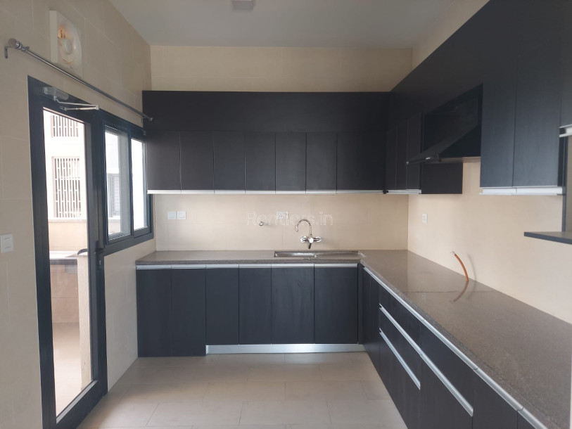 3BHK apartment for Rent in Sobha City Sector 108 Gurgaon-19