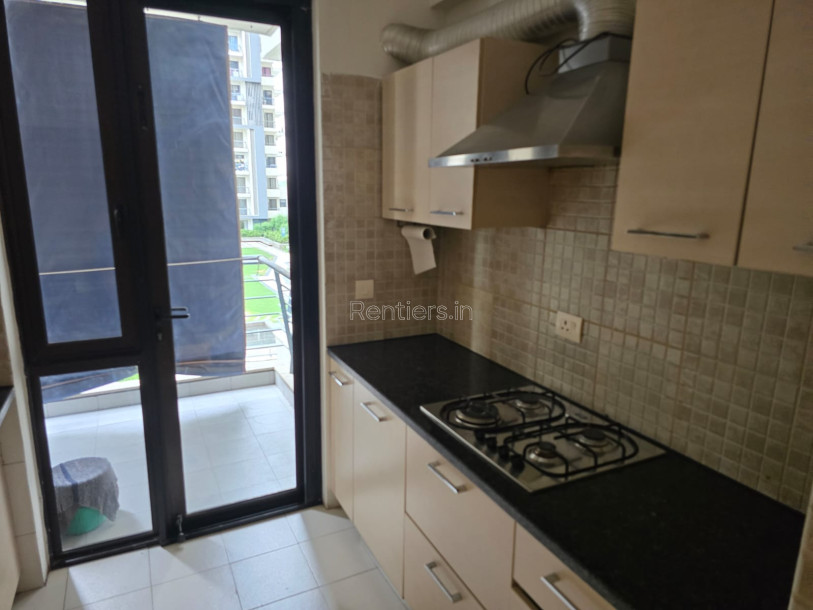 GODREJ OASIS (3 BHK WITH INTERIORS FOR RENT) GURGAON-12