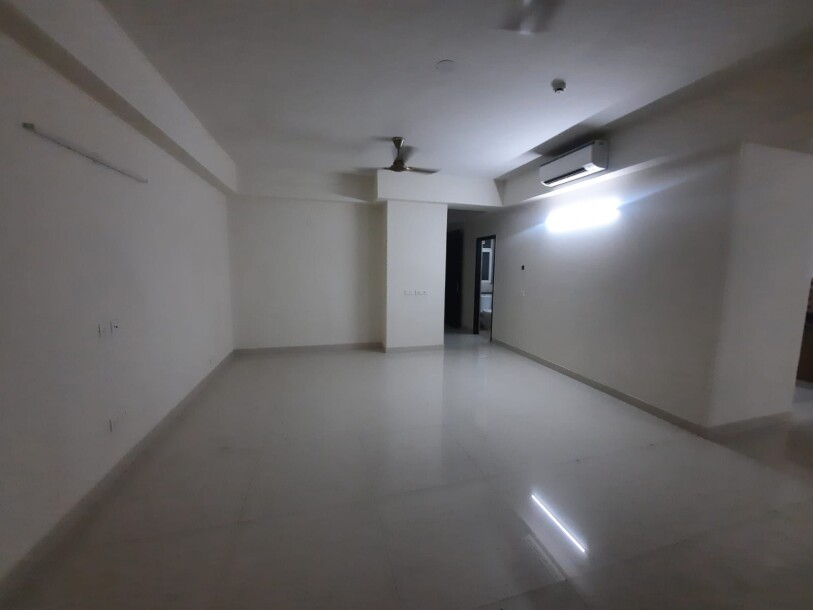 4 BHK Apartment for rent in Adani M2K Oyster Grande Sector-102 Gurgaon-26