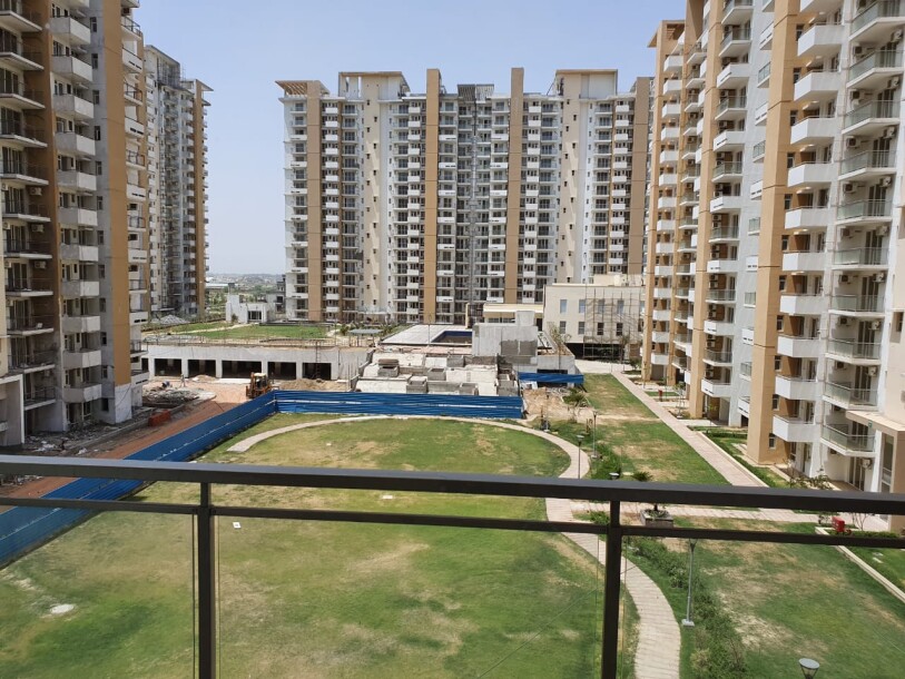 3bhk apartment in Emaar Imperial Gardens Sector 102 Gurgaon-11